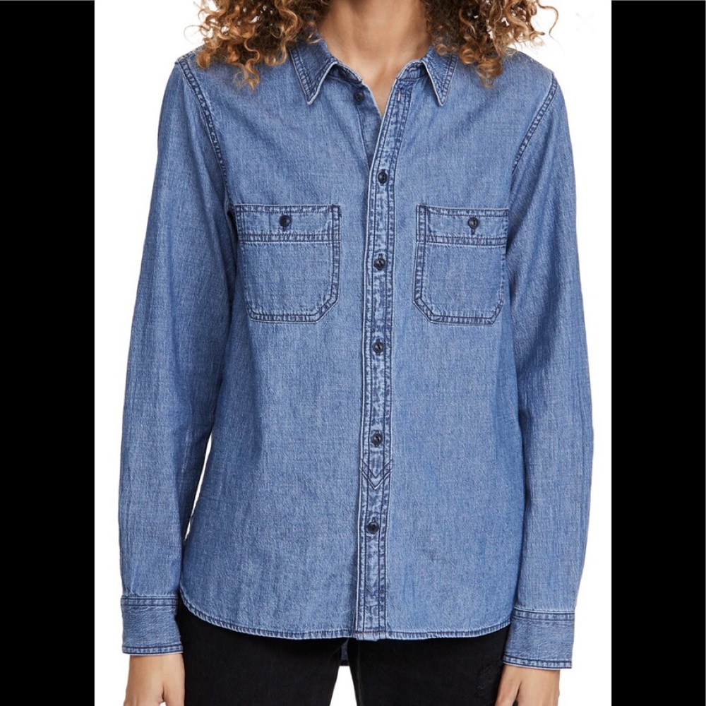 Madewell classic chambray button down shirt